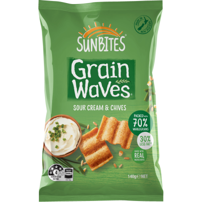 Sunbites Grain Waves Sour Cream & Chives Wholegrain Chips 140g