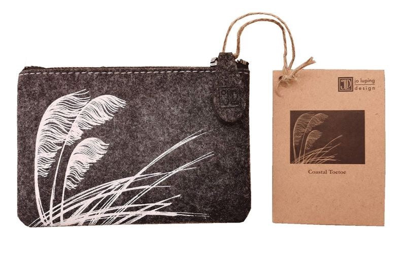 Coastal Toetoe Ecofelt Purse